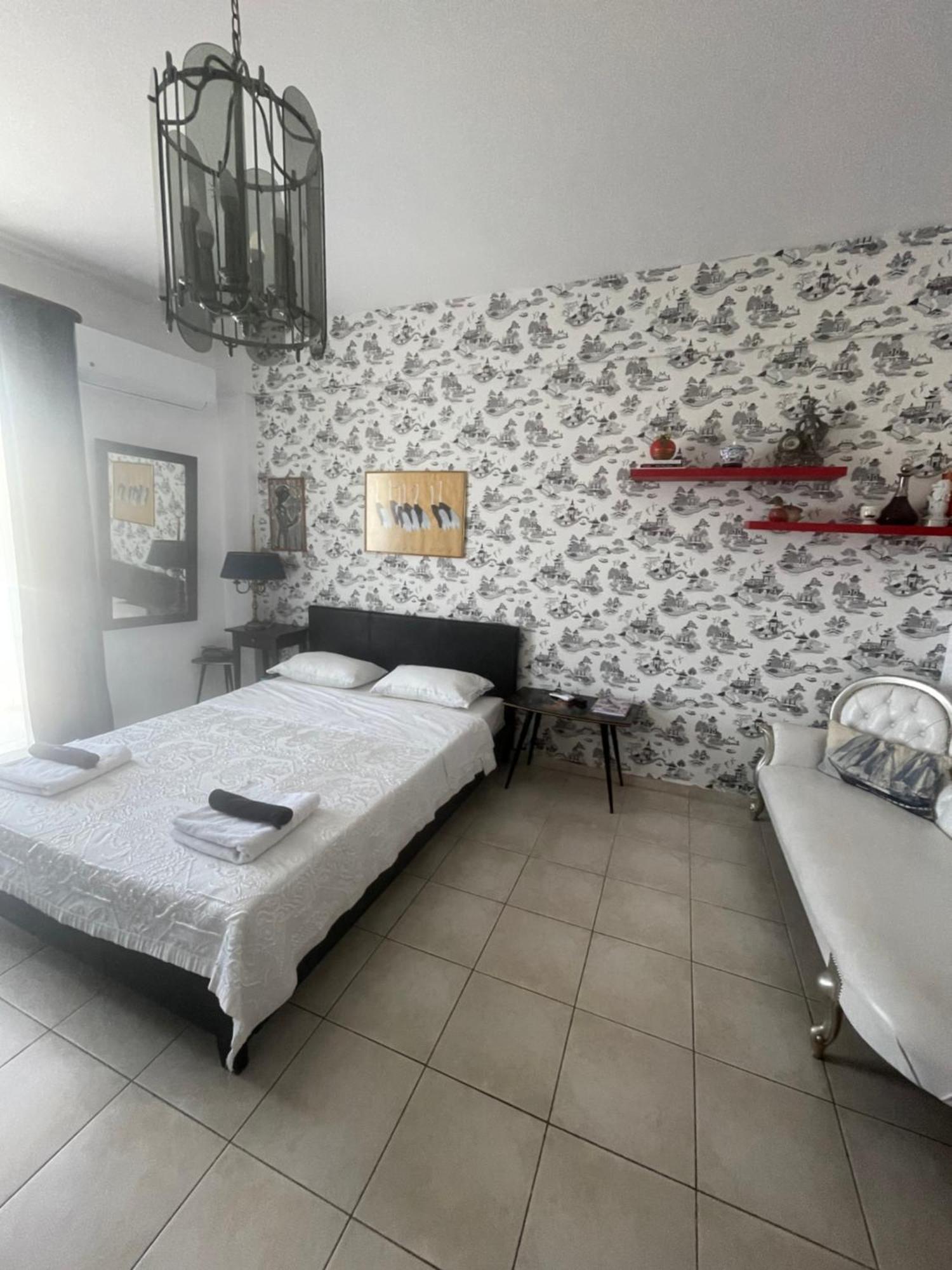 Retire Flat In The Heart Of City 伊拉克利翁 外观 照片